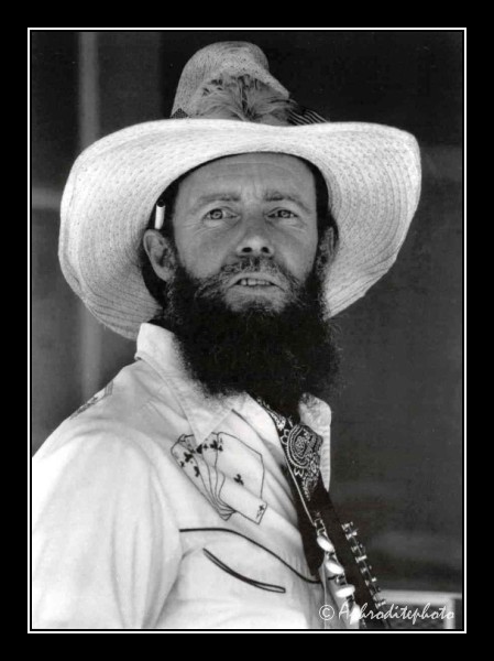 25 USA portraits - White guitarist